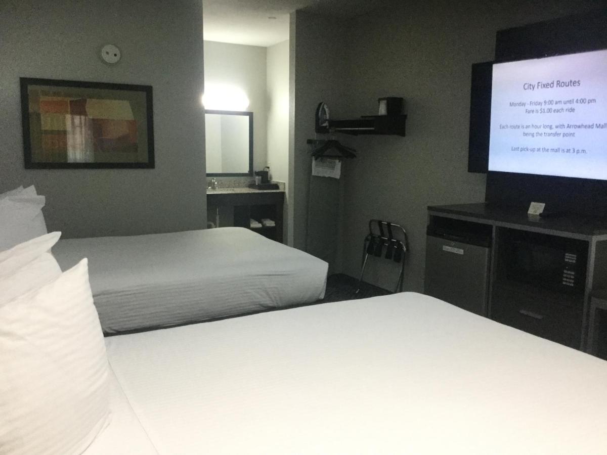 Muskogee Inn And Suites エクステリア 写真