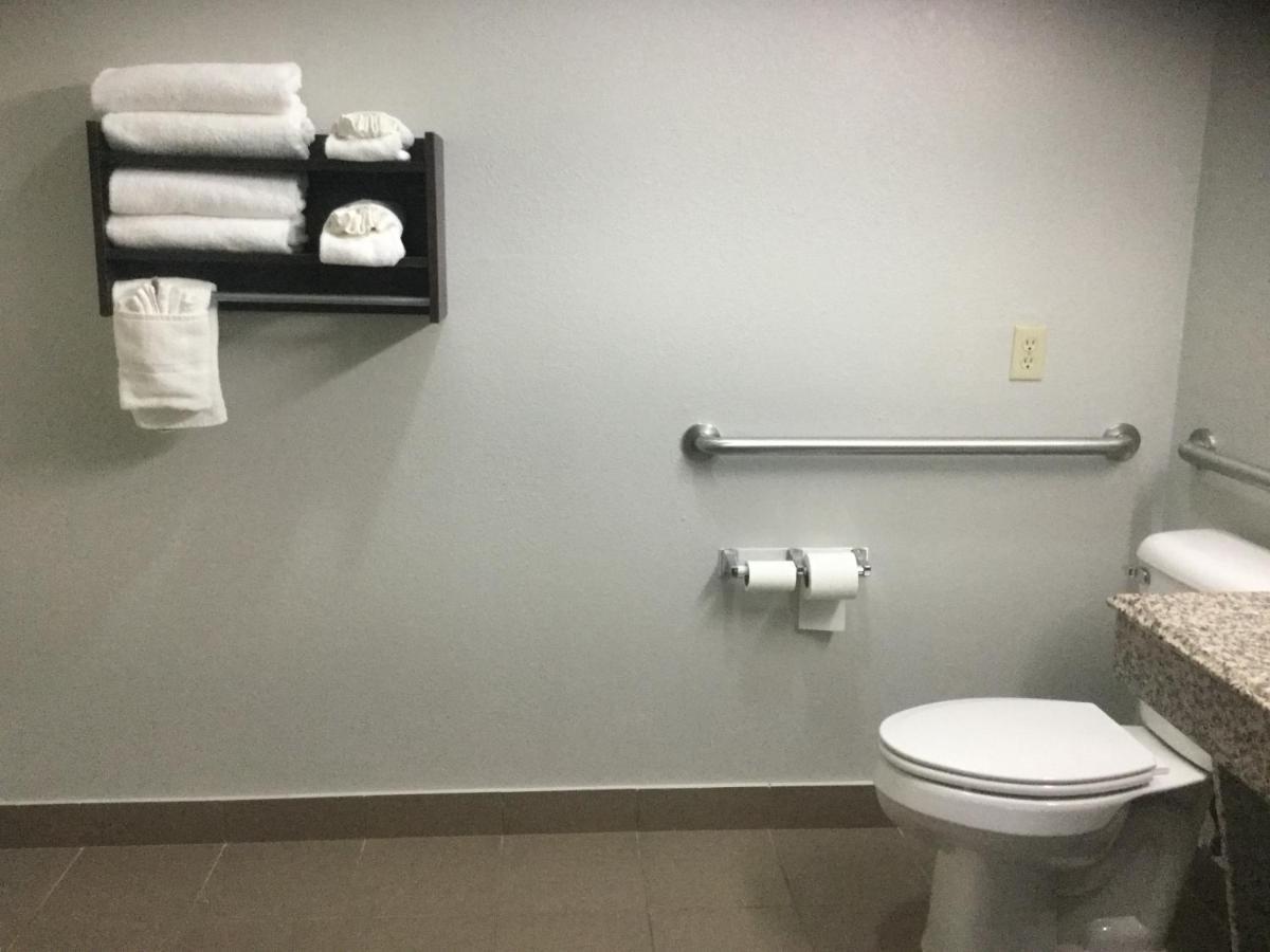Muskogee Inn And Suites エクステリア 写真