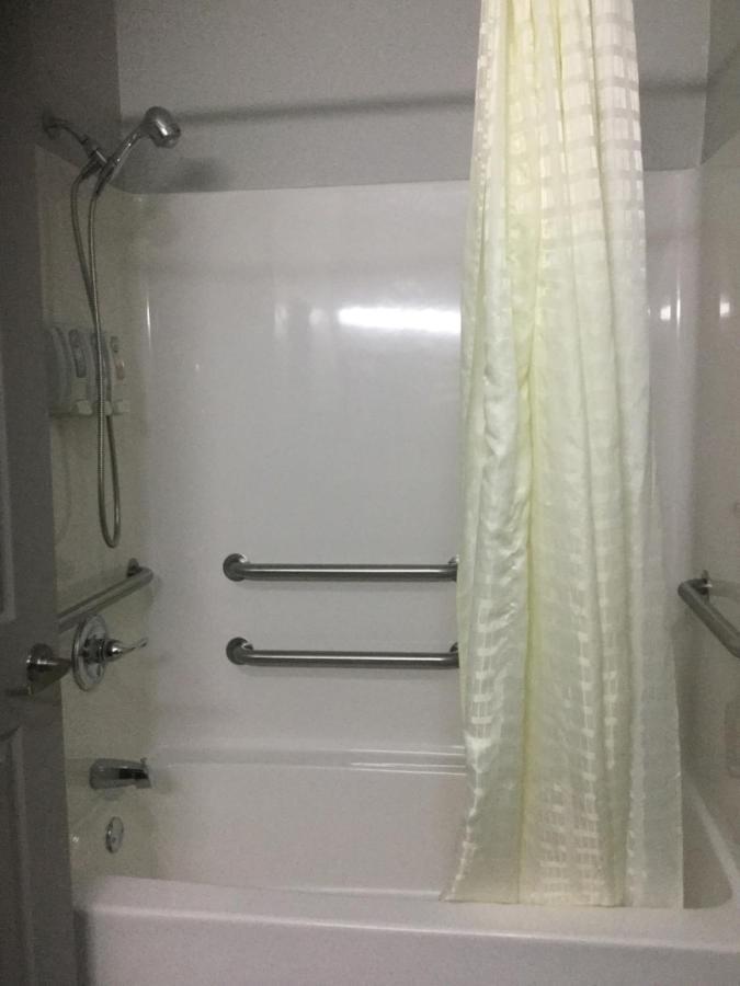 Muskogee Inn And Suites エクステリア 写真